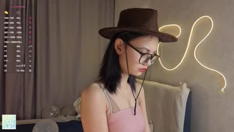 Snapshot of kirbycallaro chatting on 02-22-26, 06:06 Miko online show from 02-22-26, 06:06