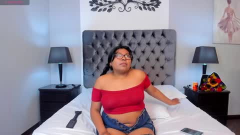 kiri  online show from 02-28-26, 04:24