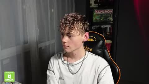 Kirill and Andrey online show from 10-03-25, 01:13