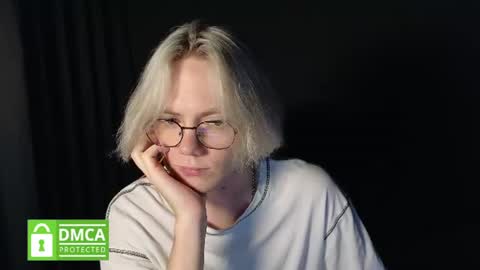 Snapshot of kirill_20_cm chatting on 06-22-26, 04:31 Kirill and Andrey online show from 06-22-26, 04:31