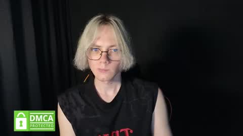 Snapshot of kirill_20_cm chatting on 06-28-26, 07:53 Kirill and Andrey online show from 06-28-26, 07:53