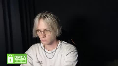 Snapshot of kirill_20_cm chatting on 07-05-26, 12:23 Kirill and Andrey online show from 07-05-26, 12:23
