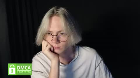 Snapshot of kirill_20_cm chatting on 07-06-26, 10:45 Kirill and Andrey online show from 07-06-26, 10:45