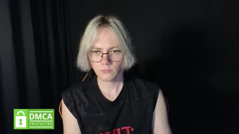 Snapshot of kirill_20_cm chatting on 07-13-26, 05:49 Kirill and Andrey online show from 07-13-26, 05:49