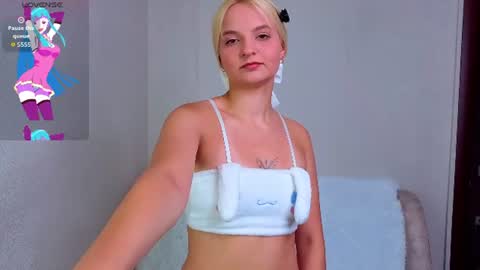 Nymphomaniac online show from 07-05-26, 02:46