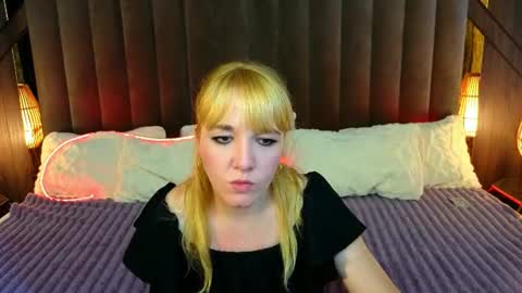 Kirra Salute online show from 07-14-26, 01:06