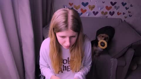 Kira online show from 02-15-25, 08:11