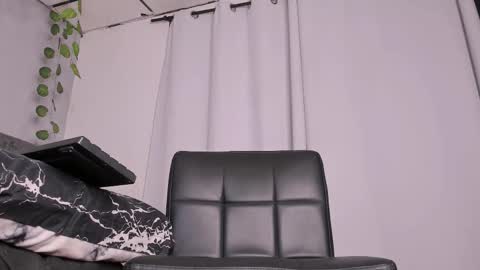 Snapshot of kiryto_babyhot1 chatting on 02-12-26, 12:16 online show from 02-12-26, 12:16