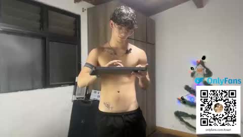 Snapshot of kisan_smith chatting on 12-05-24, 02:09 Kisan online show from 12-05-24, 02:09