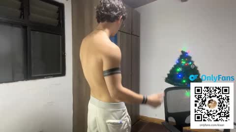 Snapshot of kisan_smith chatting on 12-16-24, 03:51 Kisan online show from 12-16-24, 03:51