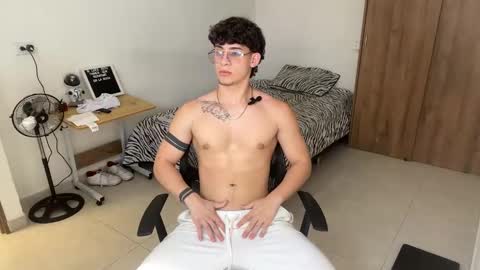 Snapshot of kisan_smith chatting on 01-23-25, 05:52 Kisan online show from 01-23-25, 05:52