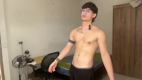 Snapshot of kisan_smith chatting on 01-31-25, 04:48 Kisan online show from 01-31-25, 04:48