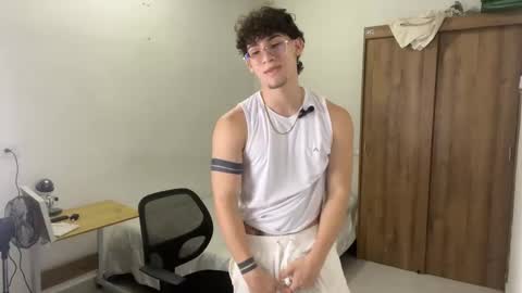 Snapshot of kisan_smith chatting on 02-03-25, 12:36 Kisan online show from 02-03-25, 12:36