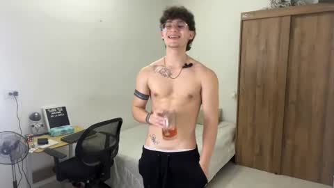 Snapshot of kisan_smith chatting on 02-11-25, 05:47 Kisan online show from 02-11-25, 05:47