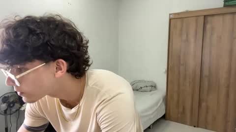 Snapshot of kisan_smith chatting on 02-15-25, 03:09 Kisan online show from 02-15-25, 03:09