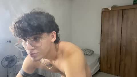 Snapshot of kisan_smith chatting on 02-16-25, 03:26 Kisan online show from 02-16-25, 03:26