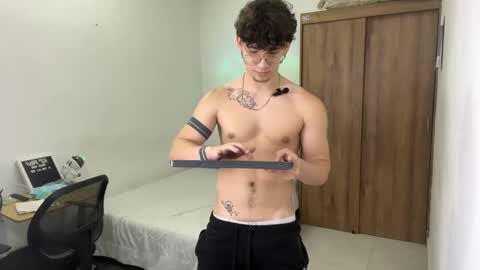 Snapshot of kisan_smith chatting on 02-20-25, 05:55 Kisan online show from 02-20-25, 05:55