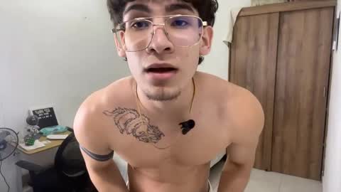 Snapshot of kisan_smith chatting on 02-23-25, 03:13 Kisan online show from 02-23-25, 03:13