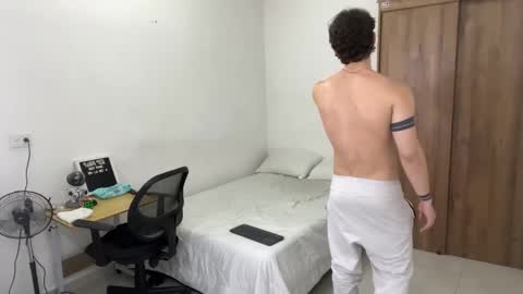 Snapshot of kisan_smith chatting on 03-02-25, 06:16 Kisan online show from 03-02-25, 06:16