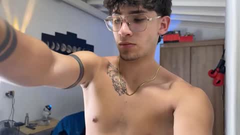 Snapshot of kisan_smith chatting on 09-16-25, 05:08 Kisan online show from 09-16-25, 05:08