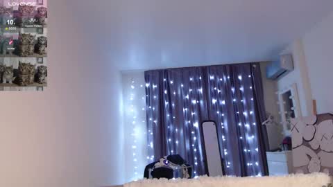 Kisi online show from 12-06-24, 02:35