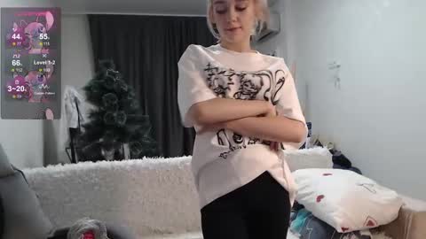 Kisi online show from 01-27-25, 03:07