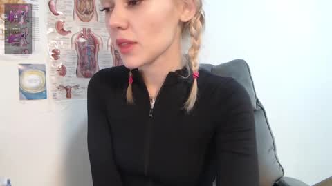 Kisi online show from 02-09-25, 04:14