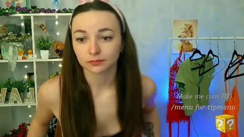 Valeria online show from 04-04-26, 01:52