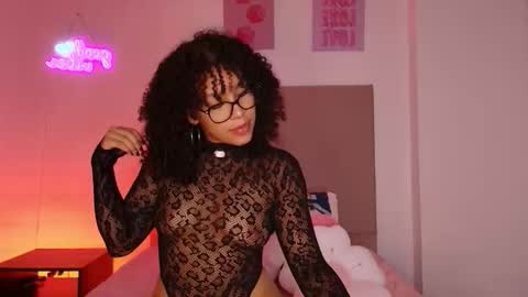 Snapshot of kisscocoaxo chatting on 02-09-26, 01:26 cocoa online show from 02-09-26, 01:26