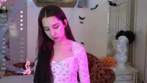 Snapshot of kisses_eva chatting on 11-03-25, 04:47 Hot Eva online show from 11-03-25, 04:47