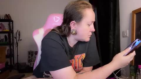 Snapshot of kissica chatting on 11-18-25, 05:01 kissica online show from 11-18-25, 05:01