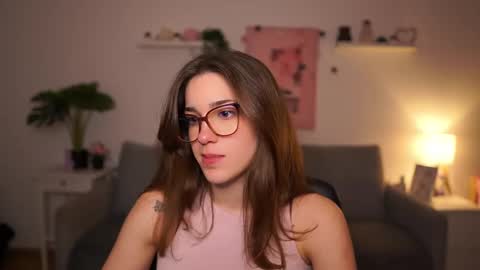 Sisi online show from 02-20-26, 07:14