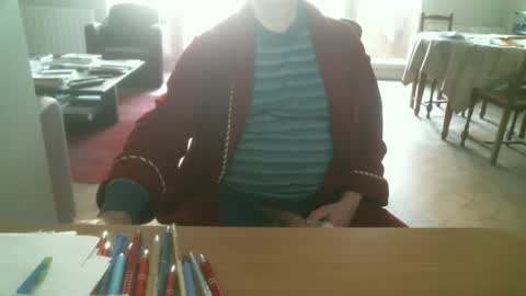 kisslog1 online show from 11-13-25, 08:24