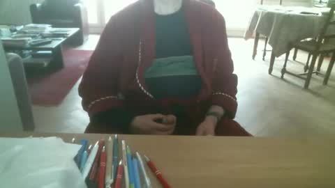 kisslog1 online show from 11-22-25, 02:49