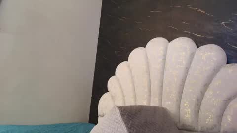 BELLA FLAME online show from 04-20-26, 07:04