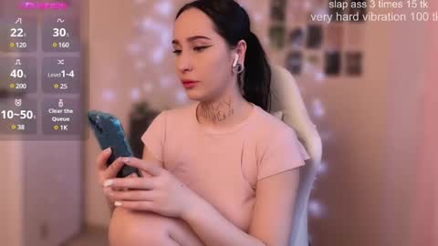 Snapshot of kissmenastya chatting on 12-05-24, 08:11 Nastya online show from 12-05-24, 08:11