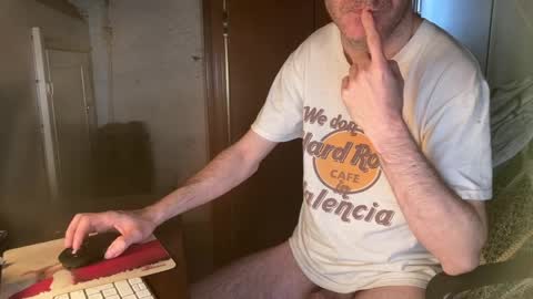kissofbanned1983 online show from 05-22-26, 07:48