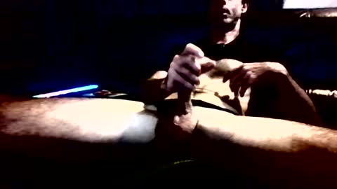 kit_walker101 online show from 04-08-26, 12:49