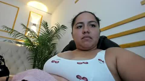 Snapshot of kitara_cooper chatting on 06-19-26, 08:40 Kitara Cooper online show from 06-19-26, 08:40