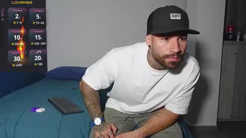 kite__ online show from 11-10-25, 03:16