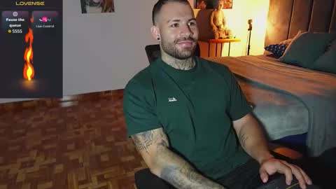 Snapshot of kite__ chatting on 02-19-26, 02:02 kite__ online show from 02-19-26, 02:02