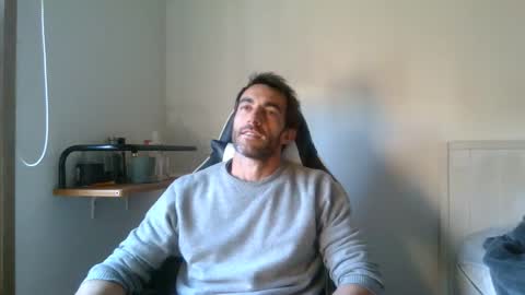 Snapshot of kitosssss chatting on 04-27-26, 01:53 Steve Cocks online show from 04-27-26, 01:53