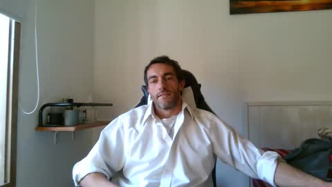 Snapshot of kitosssss chatting on 05-03-26, 03:07 Steve Cocks online show from 05-03-26, 03:07