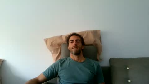 Snapshot of kitosssss chatting on 06-22-26, 02:03 Steve Cocks online show from 06-22-26, 02:03