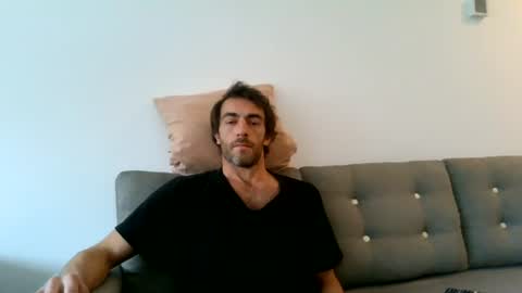 Snapshot of kitosssss chatting on 07-18-26, 02:43 Steve Cocks online show from 07-18-26, 02:43