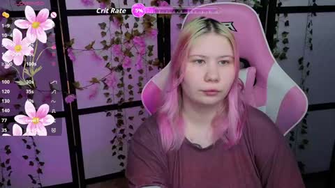 Snapshot of kitsune_little chatting on 04-21-26, 10:43 kitsune_little online show from 04-21-26, 10:43