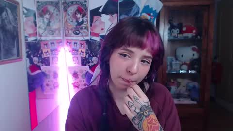 Snapshot of kitsunearineko chatting on 12-07-24, 03:14 Ari Keimiwrights online show from 12-07-24, 03:14