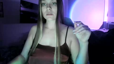 Serina Chan online show from 01-09-25, 05:44