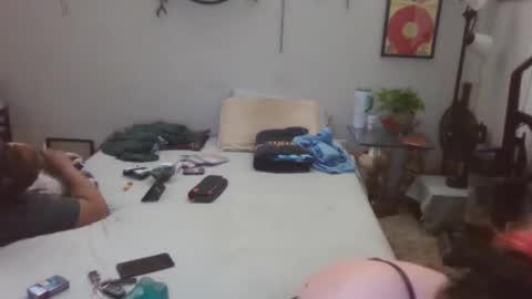 Kitten and rebellious online show from 01-04-25, 07:03