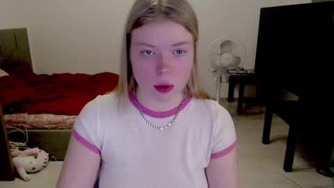 Jennyblonde and Emmabrunette online show from 01-15-25, 04:43